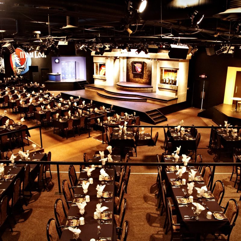 a room filled with lots of traffic