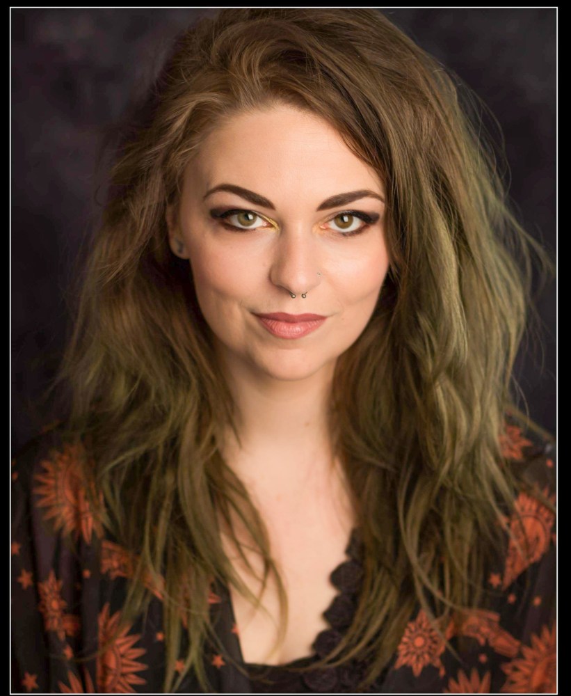 a close up of a woman